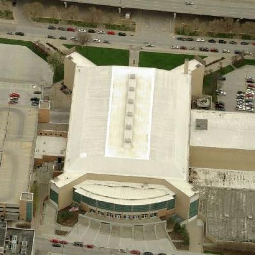 Omaha Civic Auditorium in Omaha, NE (Google Maps)