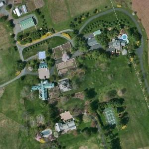 Donald Newhouse's Compound in Lambertville, NJ - Virtual Globetrotting