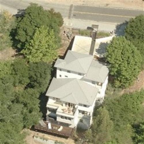 Jerry Brown's House in Oakland, CA (Google Maps)