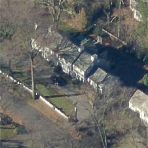 Joan Rivers' Childhood Home in Larchmont, NY (Google Maps)