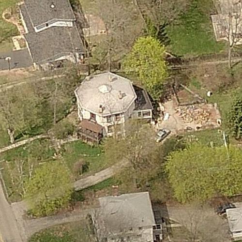 Deacon West Octagon House in Pewaukee, WI Virtual Globetrotting