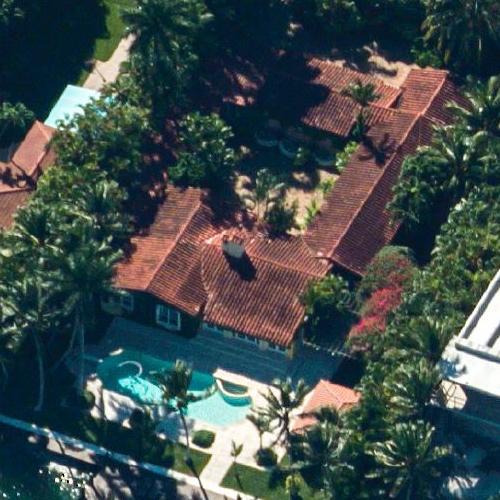 Smuggler's House ("Dexter") in Miami Beach, FL (Bing Maps)