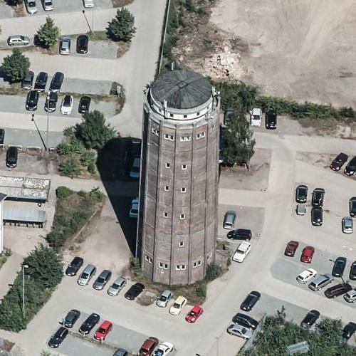 Bremen Hemelingen water tower in Bremen, Germany (Google Maps)