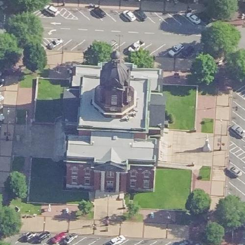 Coweta County Courthouse in Newnan, GA (Google Maps)