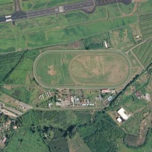 Hippodrome de Carr&egrave;re (Bing Maps)