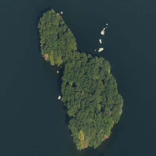 Cedar Island in Candlewood Point, CT Virtual Globetrotting