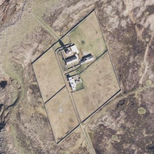Tory Island Lighthouse in Dunfanaghy, Ireland - Virtual Globetrotting