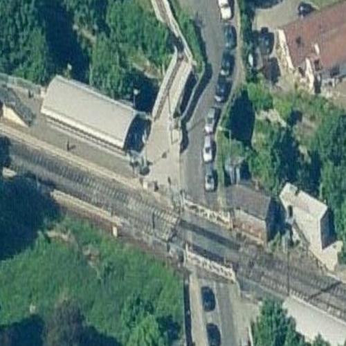 Clonsilla railway station in Dublin, Ireland - Virtual Globetrotting