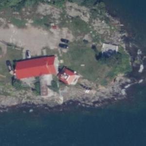 McKay Island Lighthouse in Rydal Bank, Canada - Virtual Globetrotting