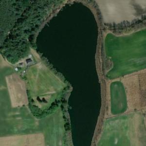 Cegielne Lake (Bing Maps)