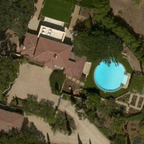 Dennis Miller's House (Former) in Santa Barbara, CA (Google Maps)