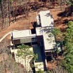 'Paletz Moi Residence' by Kenneth Hobgood
